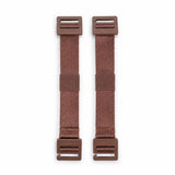 Twee Zeeksack Activity Straps i Clay Brown tegen een witte achtergrond