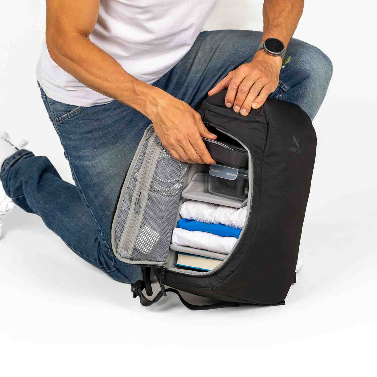 The Daypacker 17L